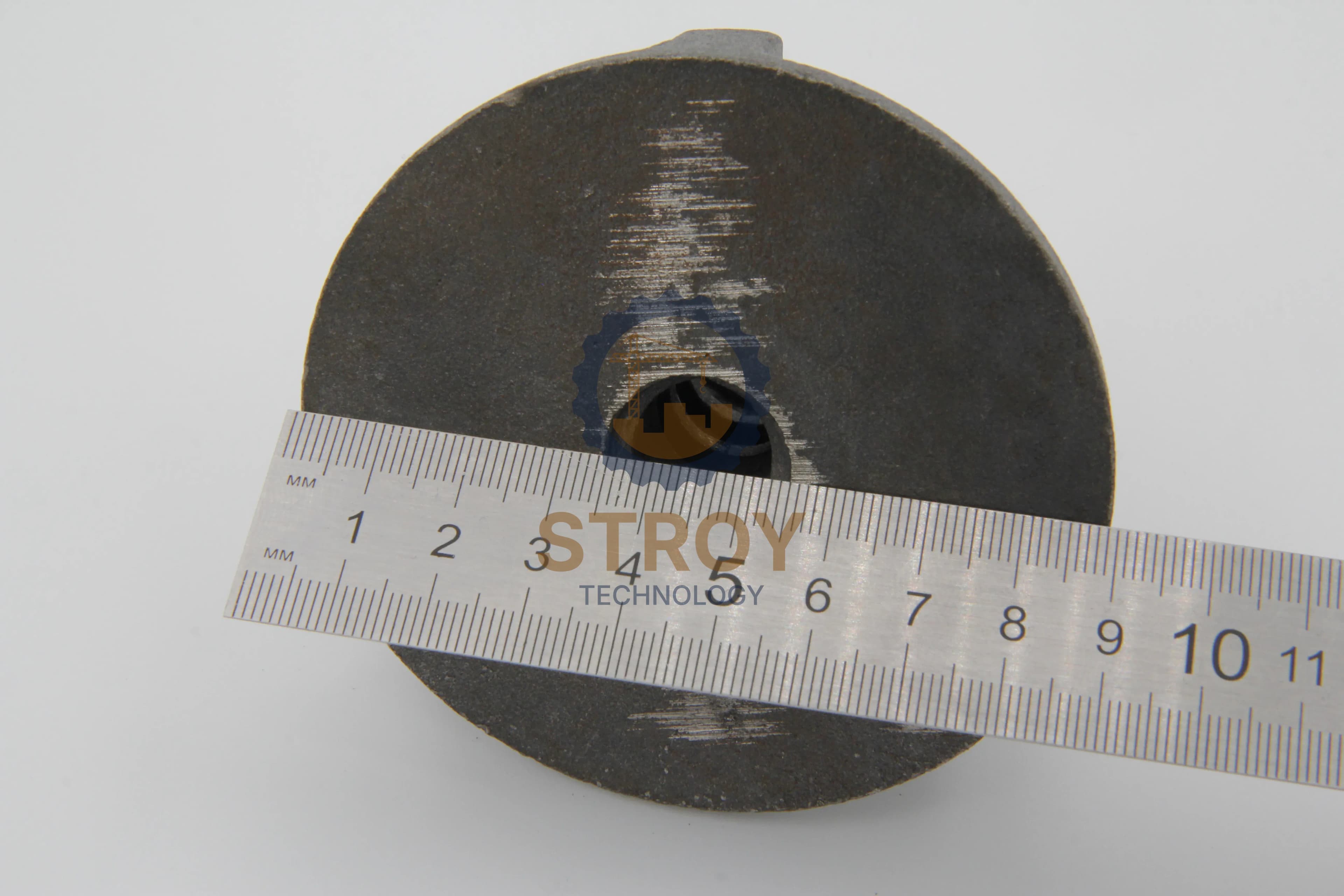 Гайка черная трехрожковая 90мм