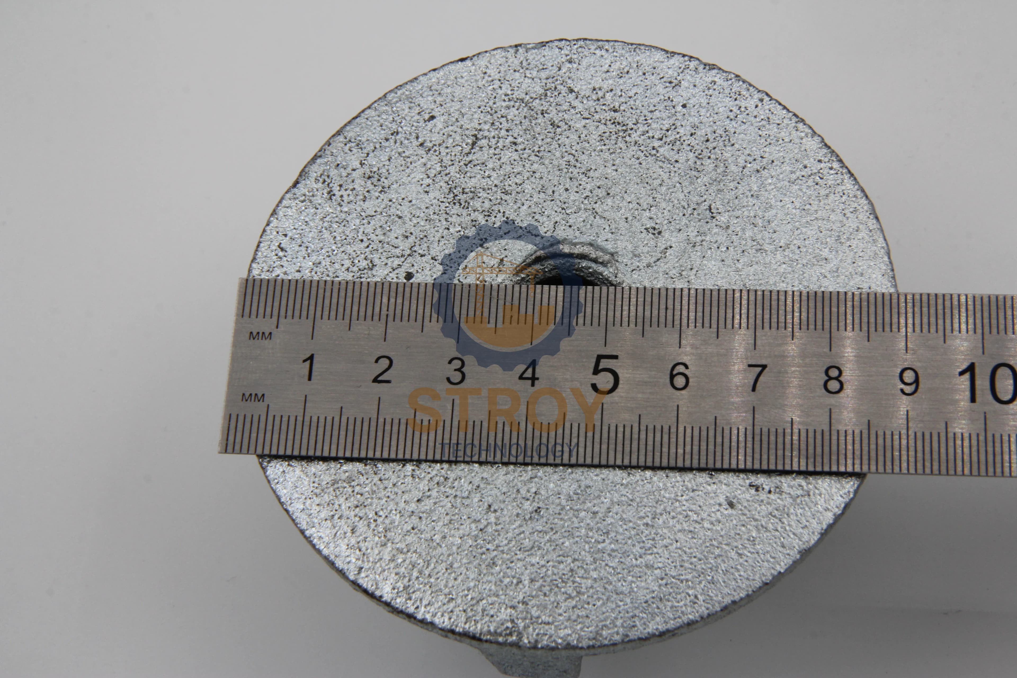 Гайка стяжная оцинкованная трехрожковая 90мм