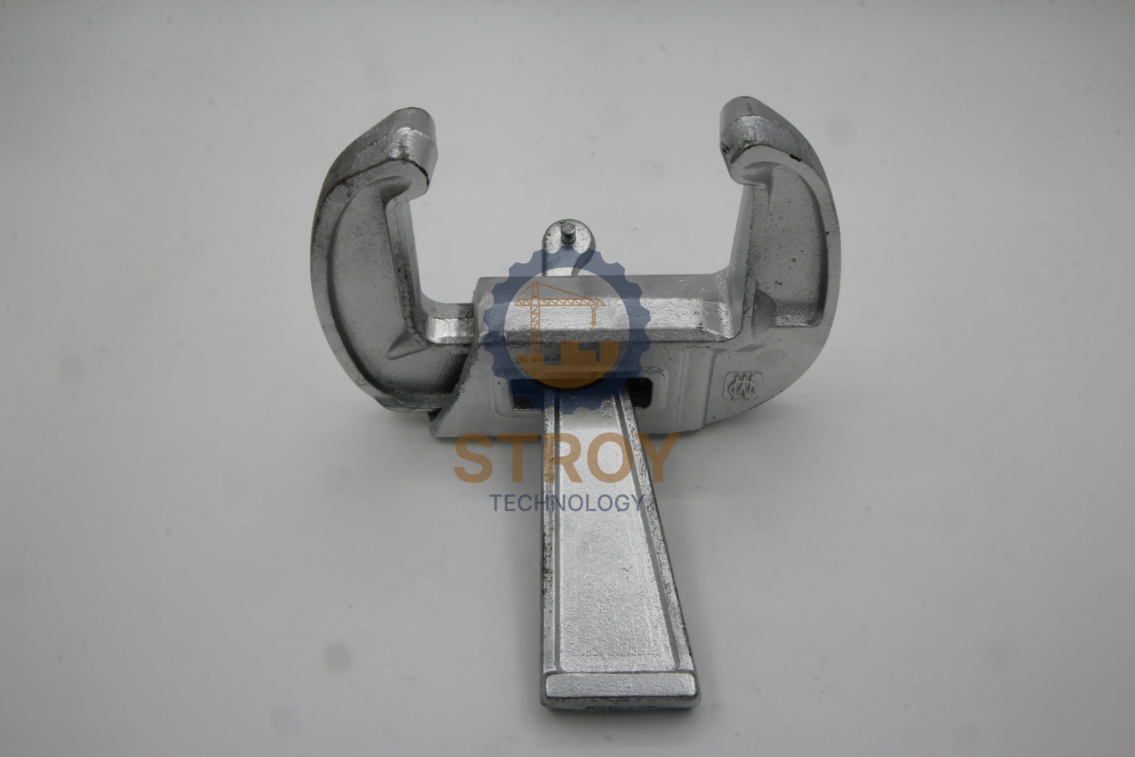 Замок клиновой оцинкованный